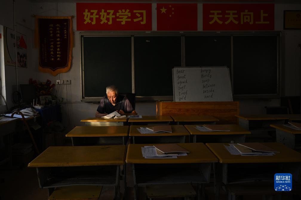 尊亿娱乐网页版